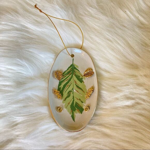 Paper Source Leaf Trinket Jewelry Dish & 3 Pairs Earrings New Ceramic - Picture 3 of 7